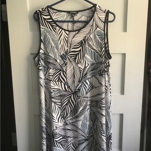 Dressbarn Blue/white print dress, Size XL.